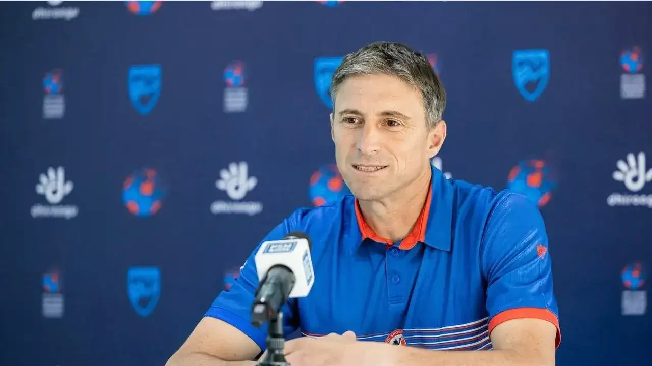 Luciano Theiler: donde el fútbol reza