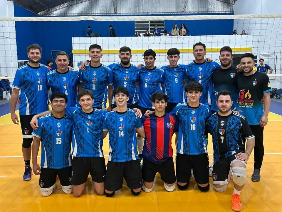 El equipo venadense se estrenó con un gran triunfo en Bombal con el empuje de los pibes. Foto: Gentileza