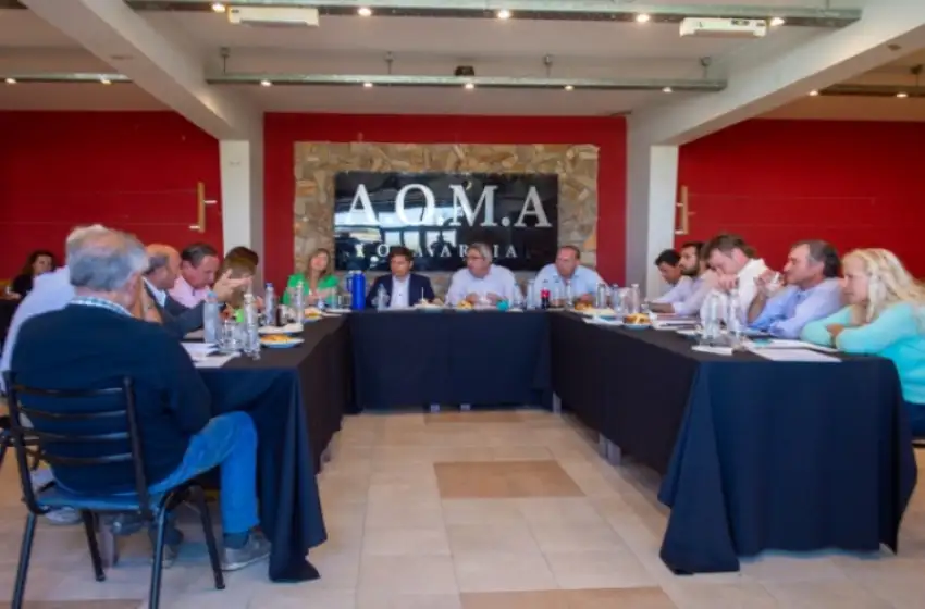 Kicillof se reunió con representantes del sector agropecuario