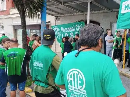Lencinas señaló que el nuevo organigrama presentado la semana pasada no contempla los hoteles, los centros recreativos ni las farmacias propias de IOSFA.
