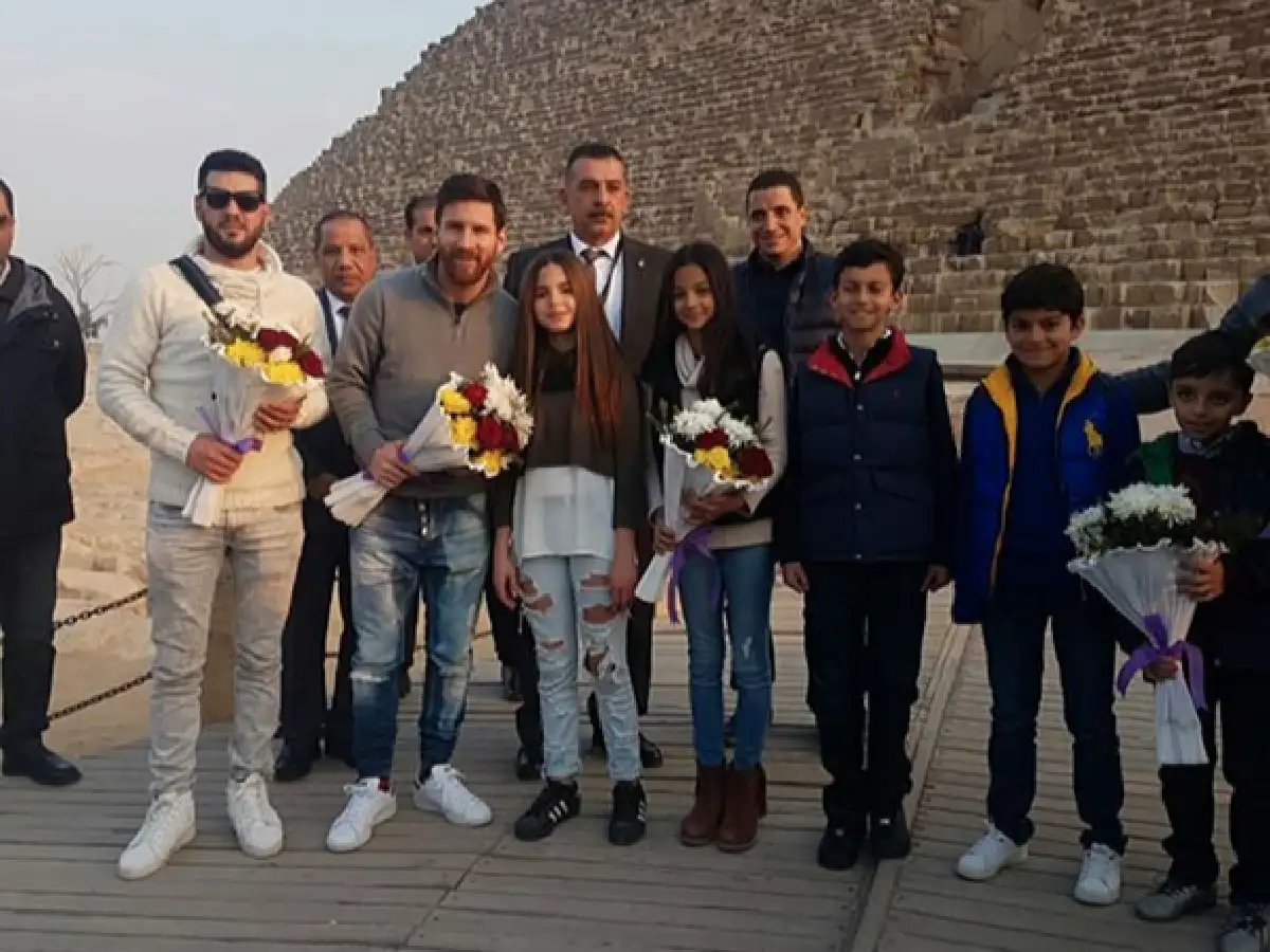 Messi hace campaña en Egipto contra la hepatitis C