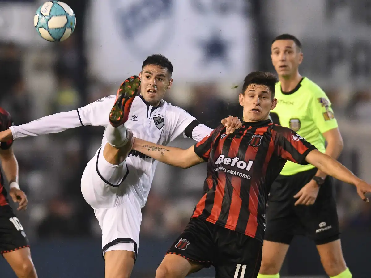 Primera Nacional: Quilmes ganó y llegó a la punta