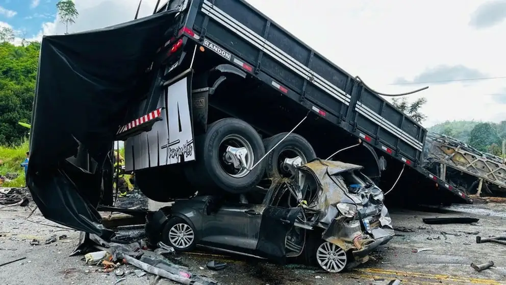 Accidente en Brasil con un saldo de al menos 38 muertos