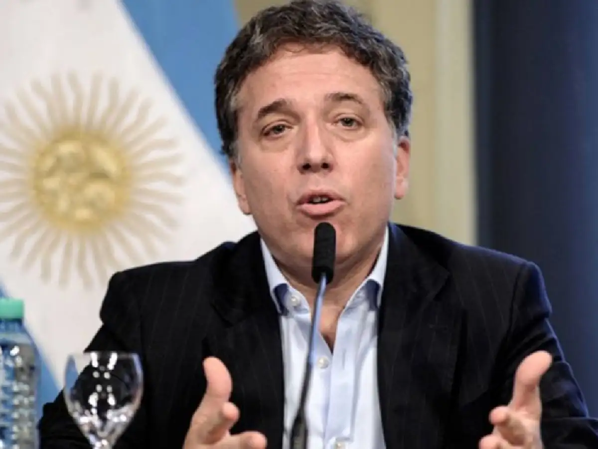 Dujovne: las negociaciones con el FMI están "avanzando"