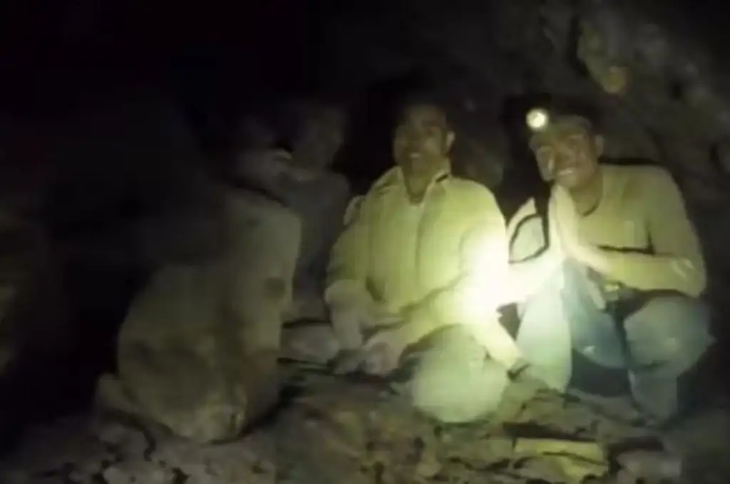 Encontraron a cinco hombre en una cueva de Laos