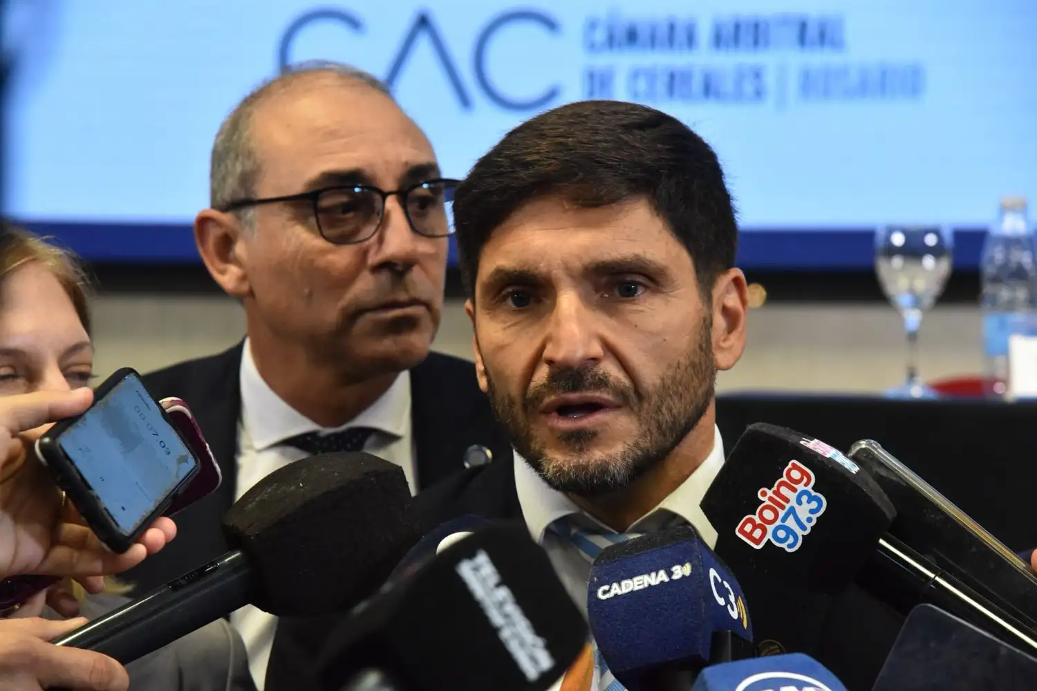 El mandatario santafesino puso fecha para el inicio de la Convención Constituyente.