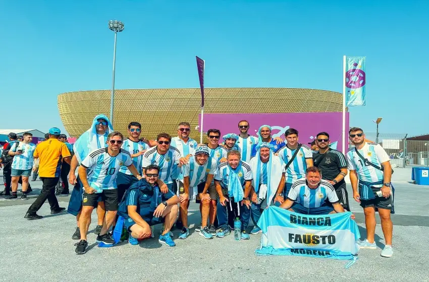 "A Messi lo aman", la palabra de un marplatense que viajó junto a amigos al Mundial