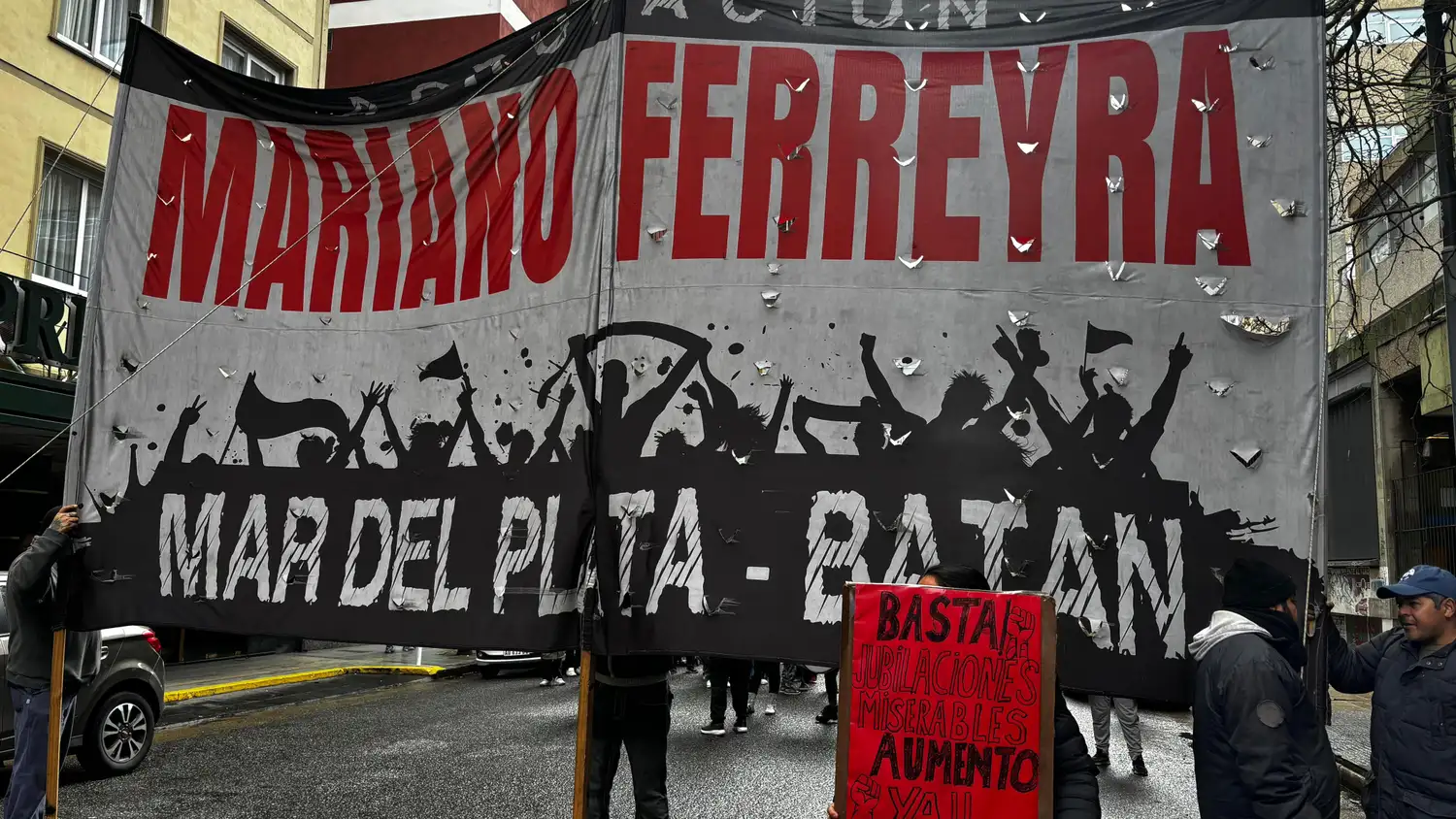 Con críticas al Gobierno nacional por la falta de respuestas, reclamaron soluciones urgentes frente al desempleo, los bajos salarios y el ajuste.