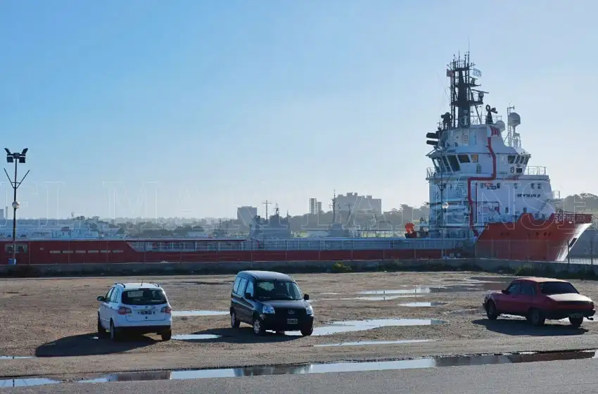 Submarino: hay dos buques operativos en Mar del Plata