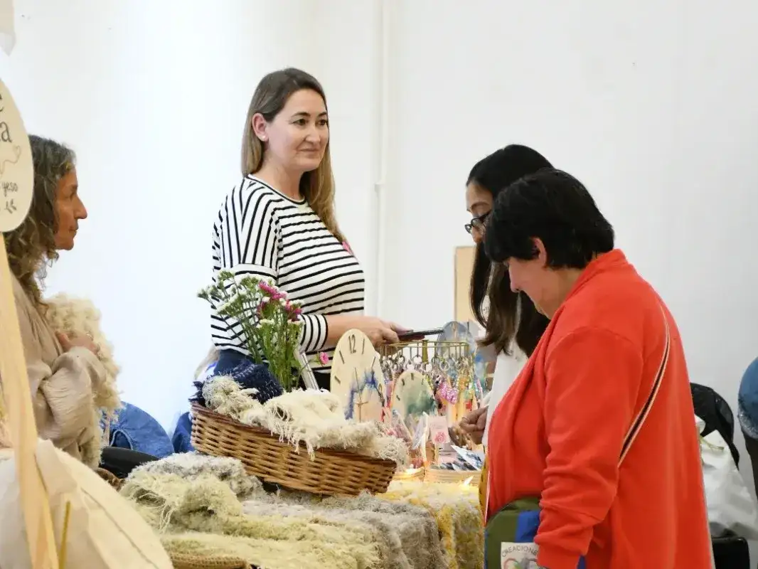 La Feria de Mujeres Emprendedoras reunió a 115 expositoras en San Francisco
