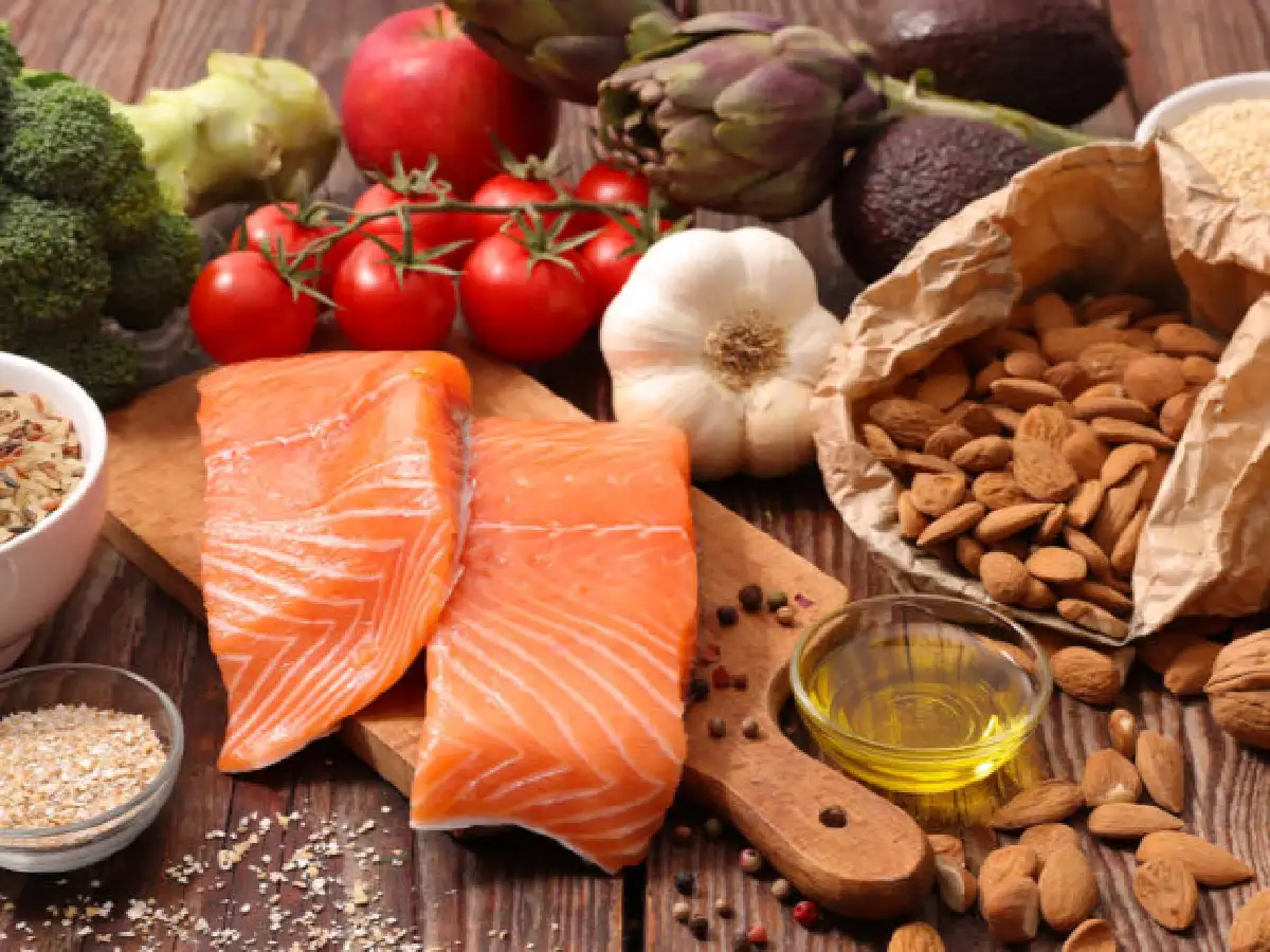 Pescado, nueces, chocolate y avena, entre los alimentos que protegen al cerebro del Alzheimer