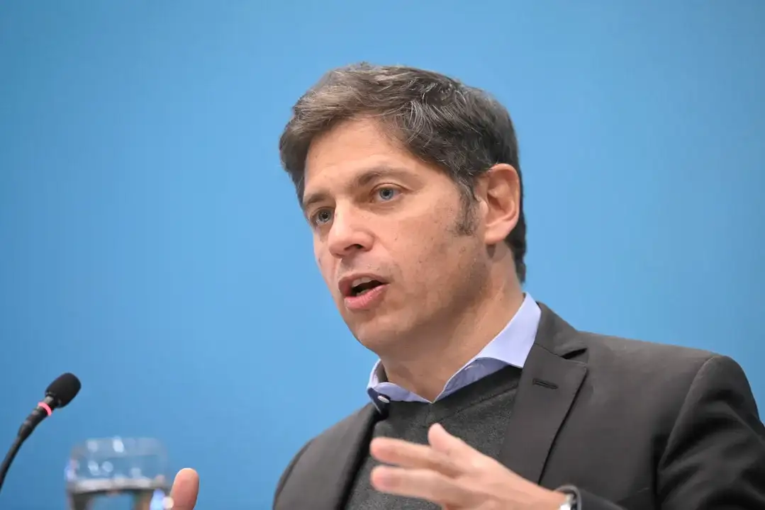 También dijo que "a la crueldad del Gobierno Nacional” le responden “con un Estado presente, transparente, eficaz y, sobre todo, más humano".