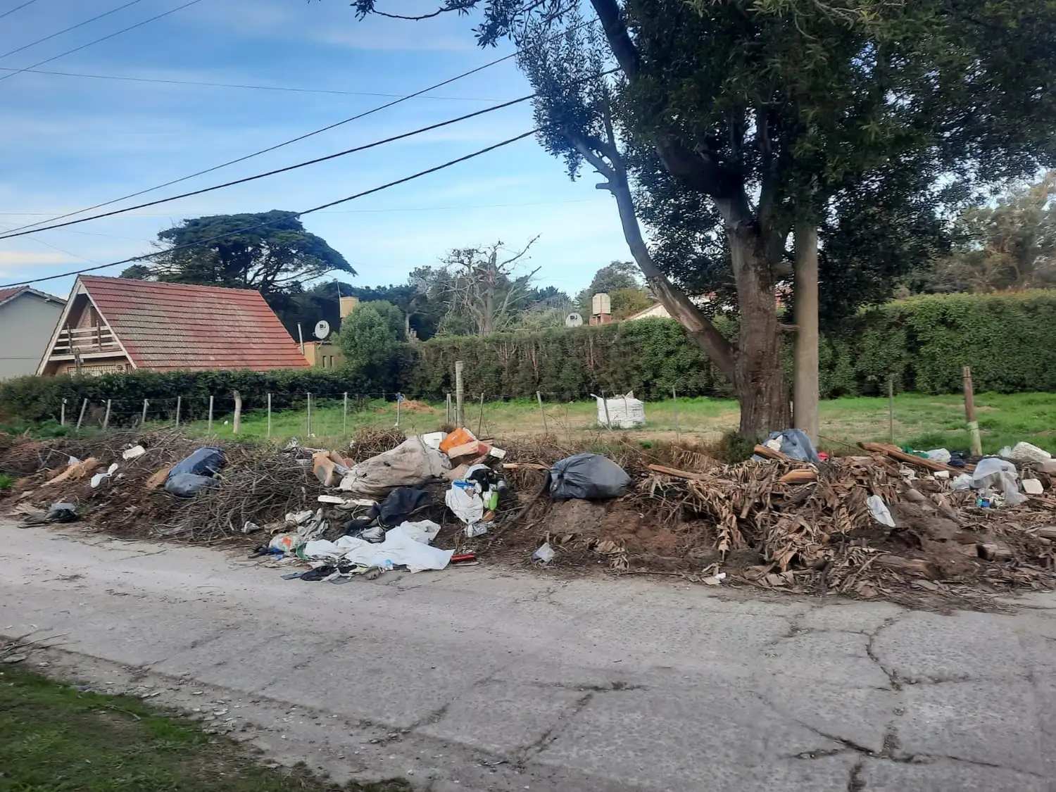 Parque Camet y Parque Peña: “No tener veredas es no estar urbanizado”