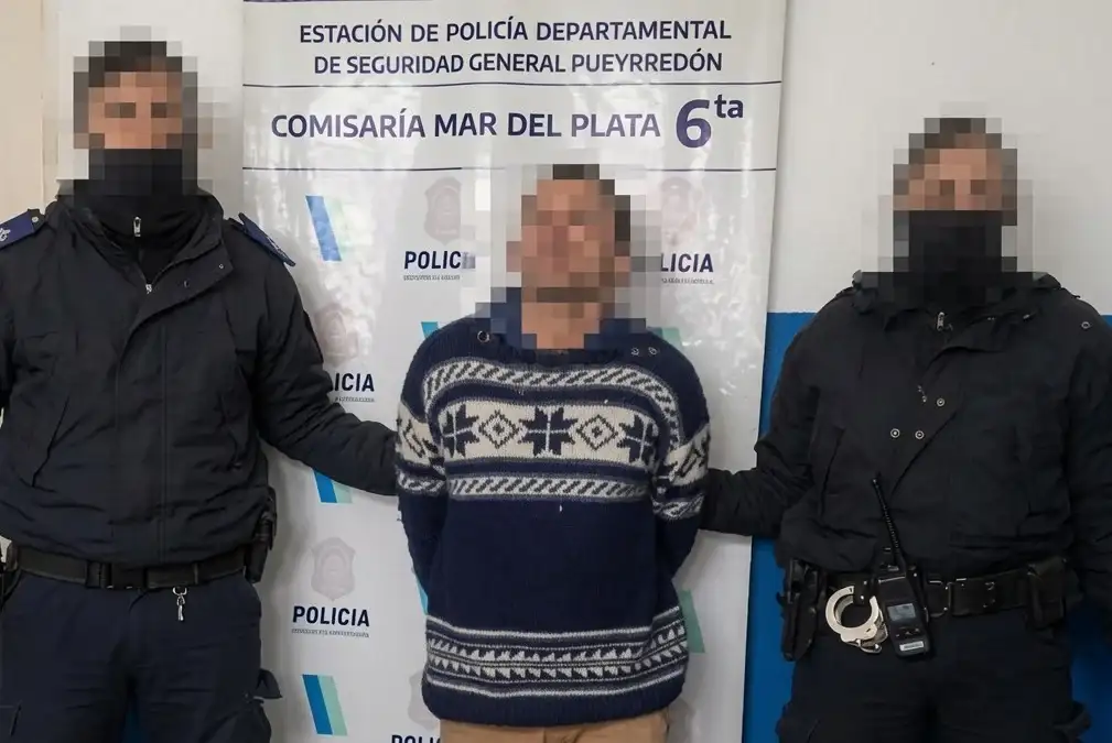 Los efectivos constataron que el individuo se encontraba alterando el orden público y provocando a personas del sector.