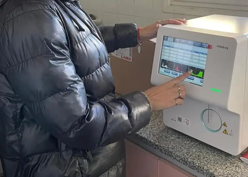 Este nuevo equipo permite realizar hasta 30 hemogramas por hora.