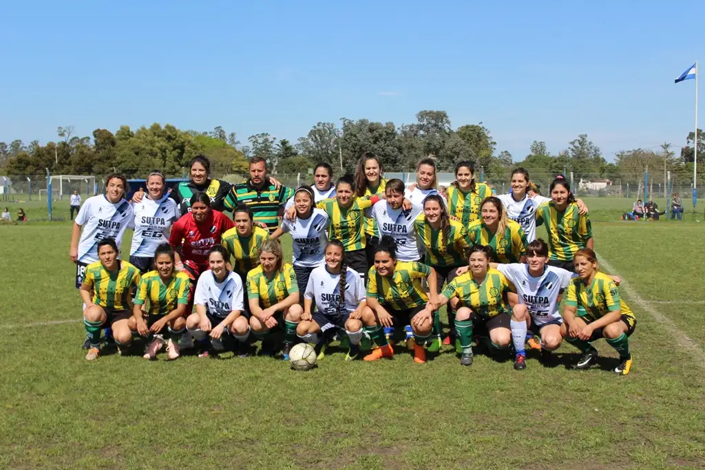 Aldosivi se quedó con el primer clásico femenino