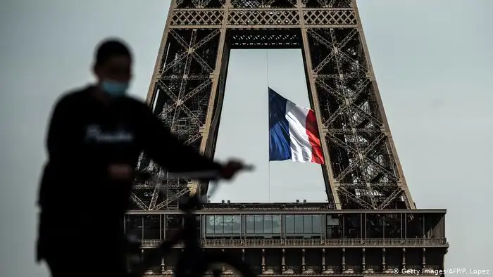 Epidemia de COVID-19 está “bajo control” en Francia