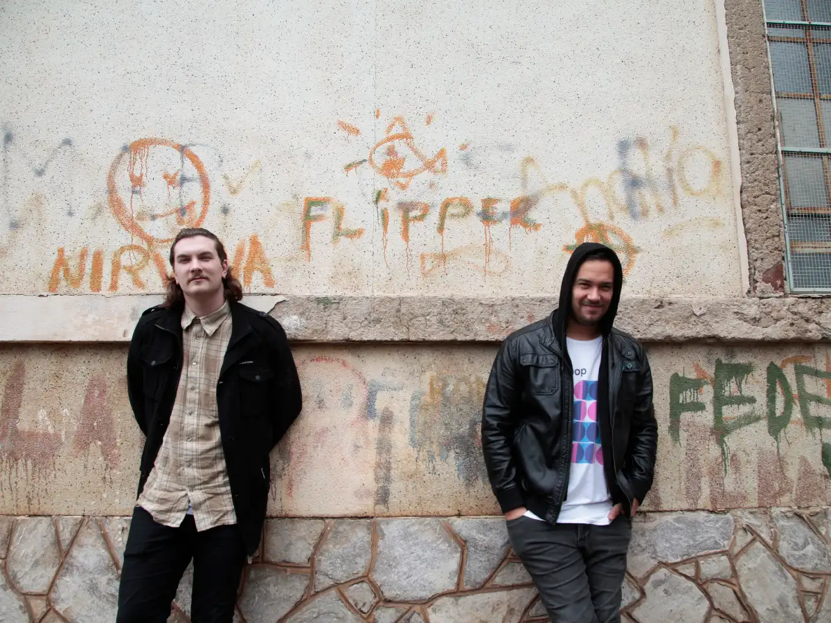 Viaje al interior de Flipper y de la cultura punk local