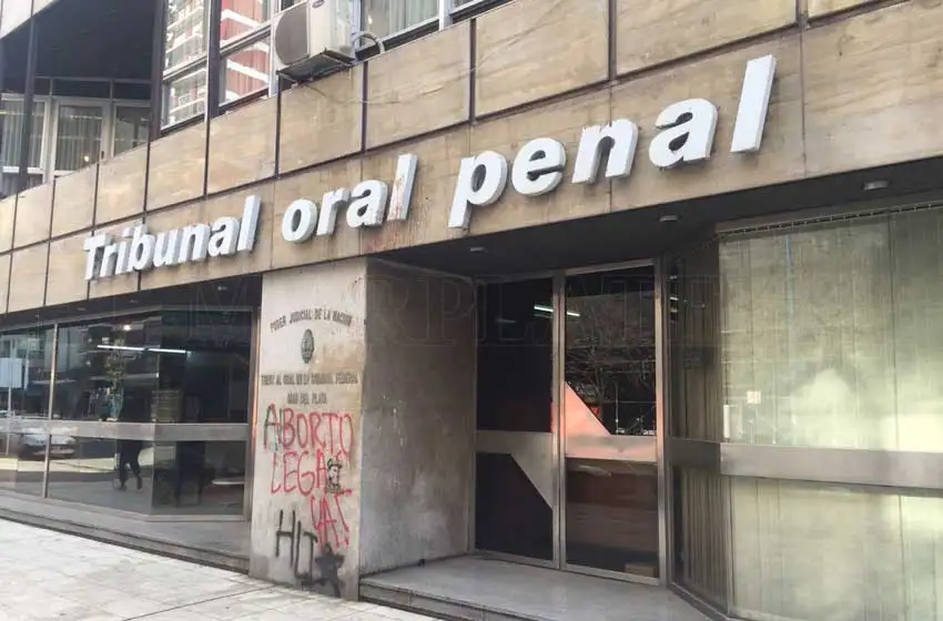 Condenaron a una banda que tenía un "delivery" de droga en zona norte