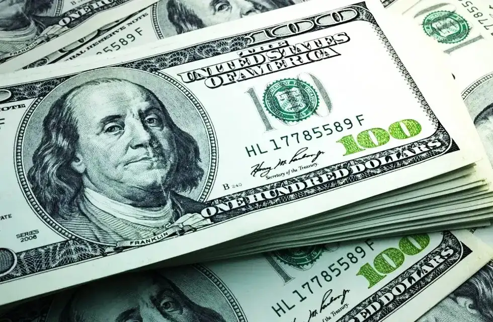 El precio del dólar blue de mayor crisis, en 2020, a valores de hoy equivaldría a $660.