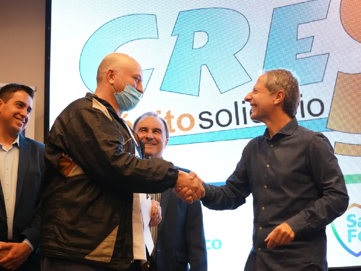 Bernarte encabezó una nueva entrega de  los Cresol a 129 estudiantes sanfrancisqueños