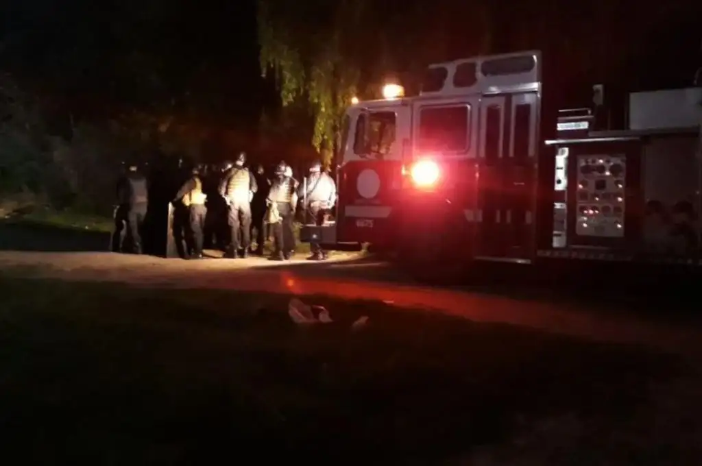 Santo Tomé: mataron a un hombre a balazos y familiares incendiaron la casa del presunto asesino