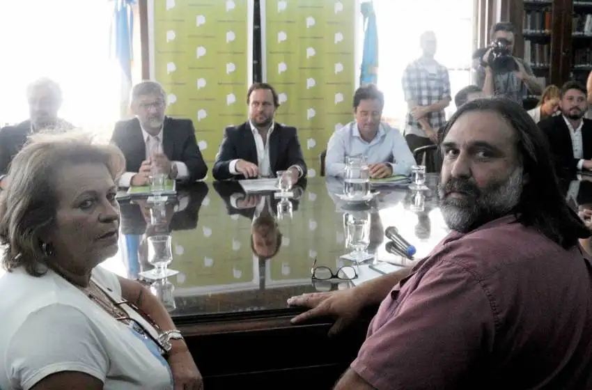 La Provincia y los gremios docentes retoman la discusión paritaria