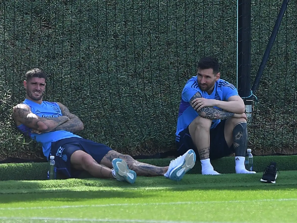 Messi, un espectador de lujo en la práctica de Argentina luego del desahogo ante México