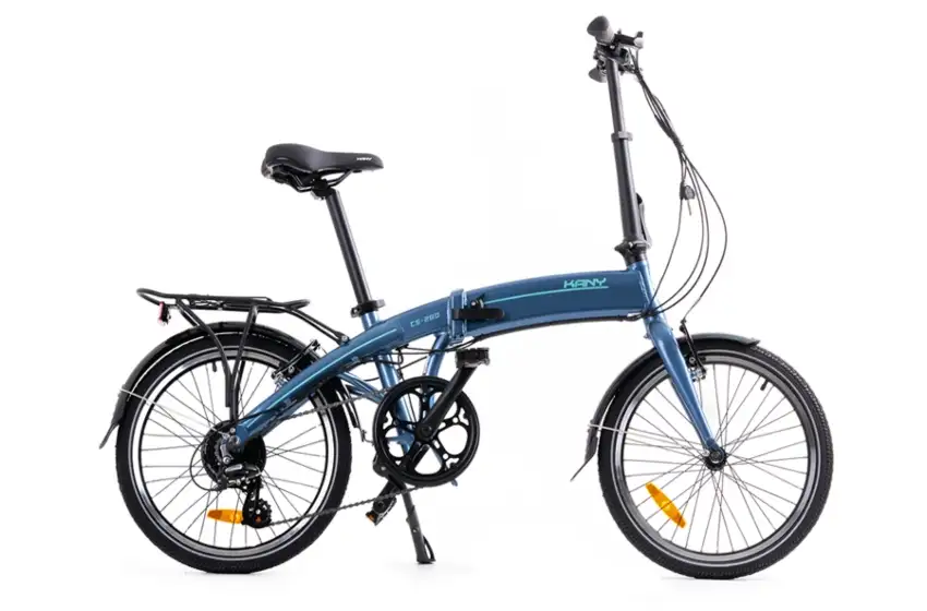 Grupo Núcleo presentó mochila y casco para las E-Bikes de Kany
