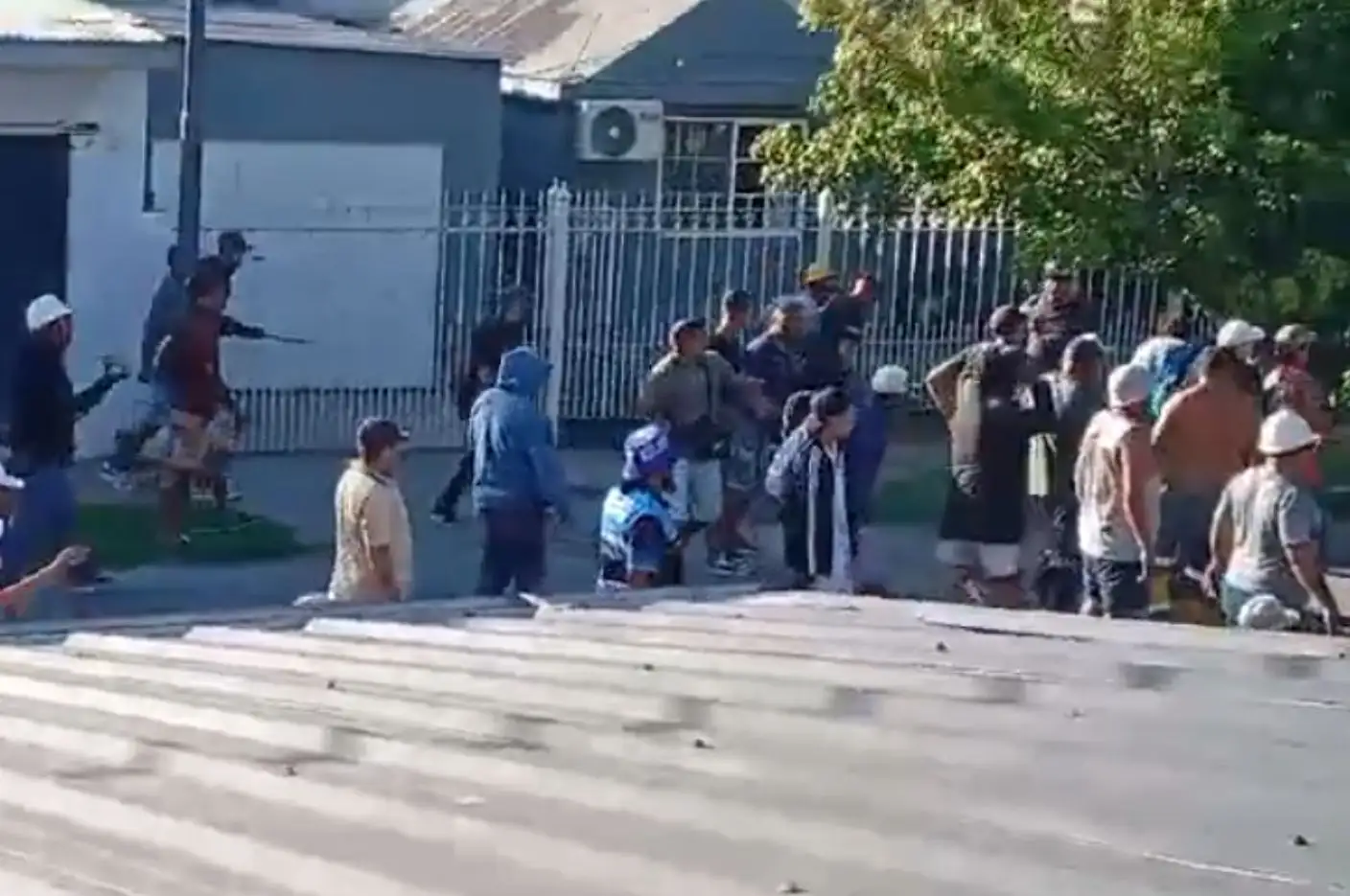 La disputa se debió a un conflicto por puestos de trabajo en una obra.