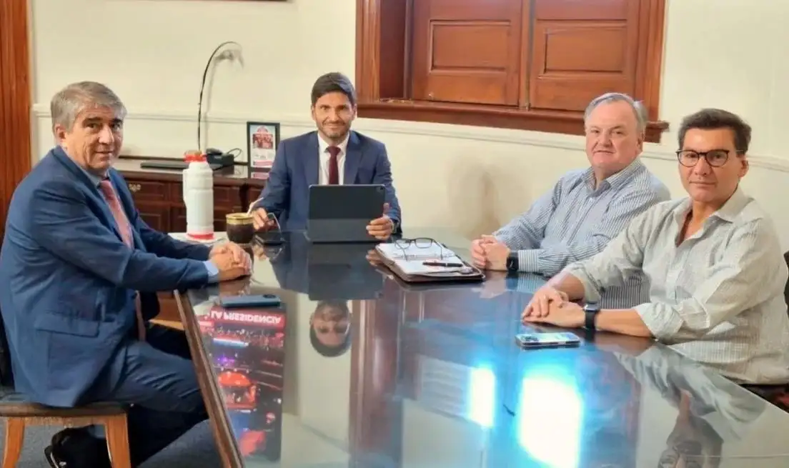 Fabián Bastía, Maximiliano Pullaro, Felipe Michlig y Daniel Di Lena, cuatro hombres fuertes de la UCR santafesina.
