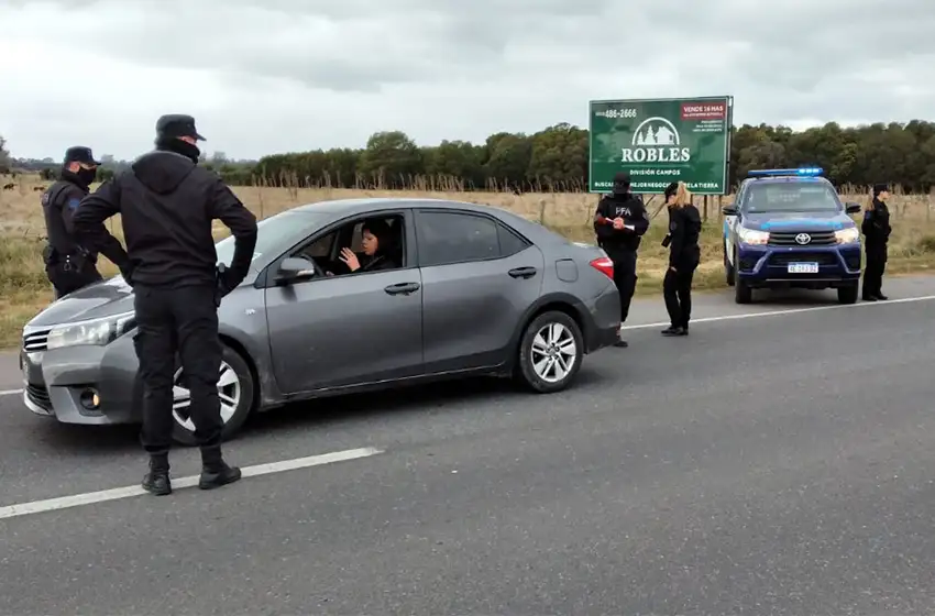 Importante operativo de la Policía Federal en el ingreso a Mar del Plata
