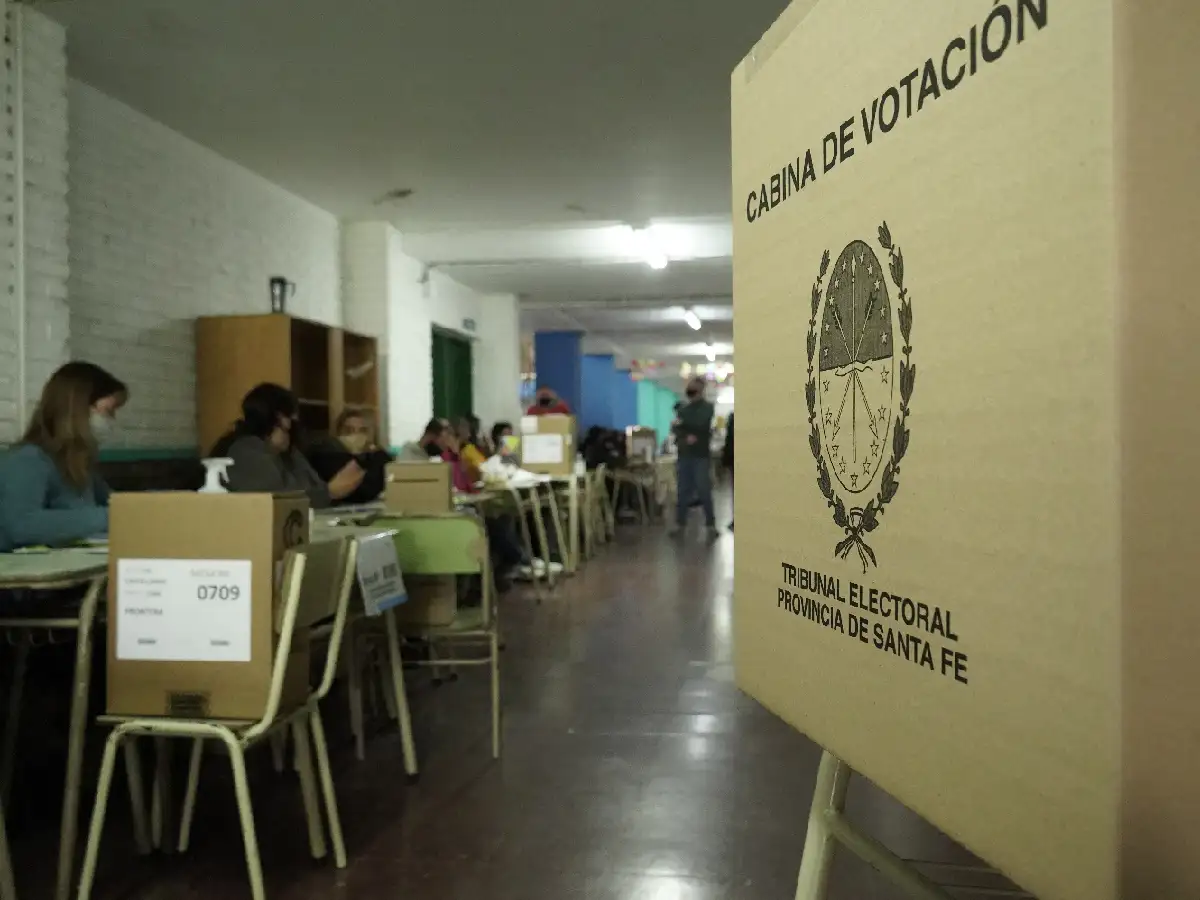 El domingo podrán votar quienes no lo hicieron en las PASO
