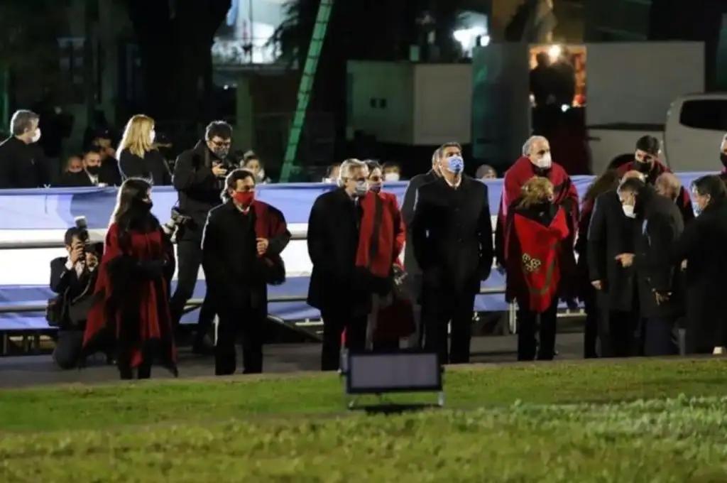 Alberto Fernández participó en Salta del homenaje al general Güemes
