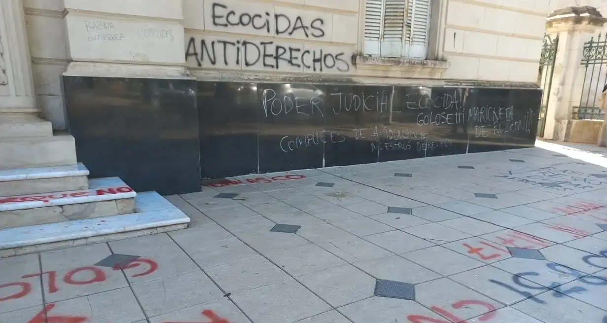 Casilda: diferentes instituciones repudiaron los actos de vandalismo contra el Palacio Municipal