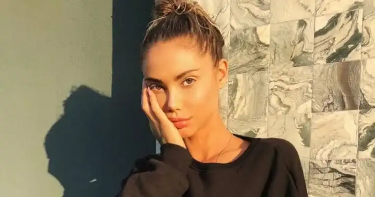 Murió Sahara Ray a los 34 años.