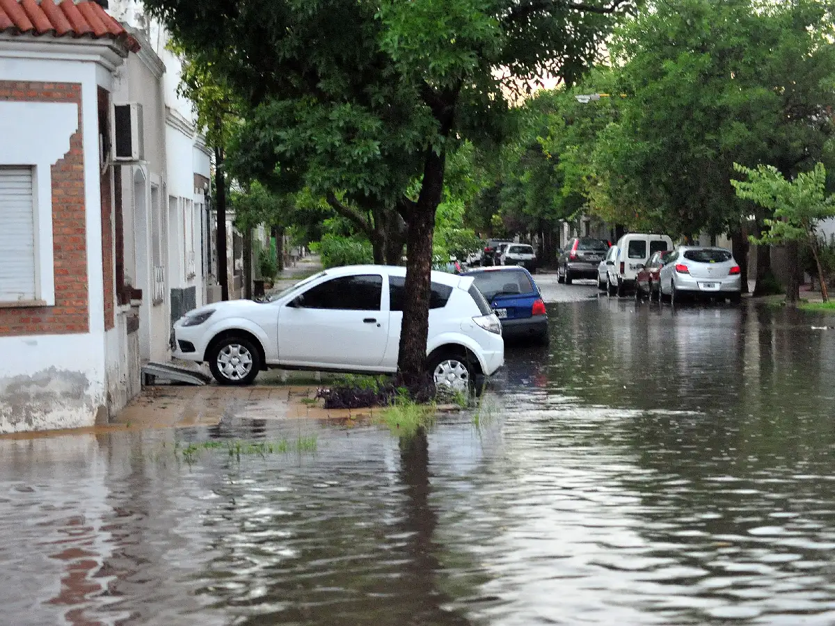 Continúa el alerta por tormentas fuertes con ráfagas y ocasional caída de granizo en Córdoba y Santa Fe 