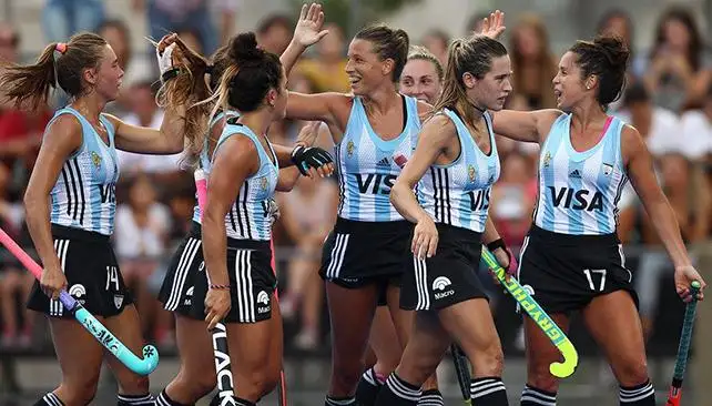 Las Leonas debutaron con una victoria en la World League