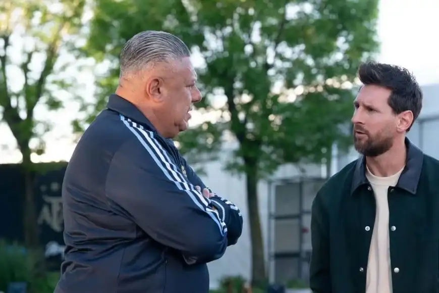Tapia y Leo