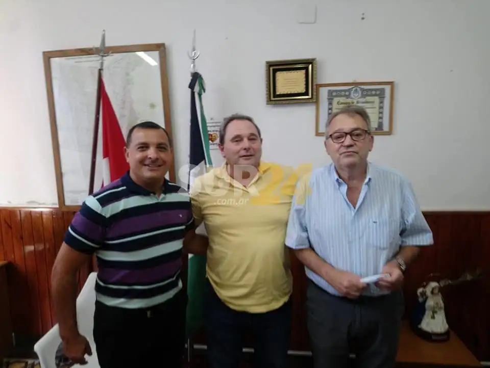 El diputado Gabriel Real visitó la localidad de Oliveros