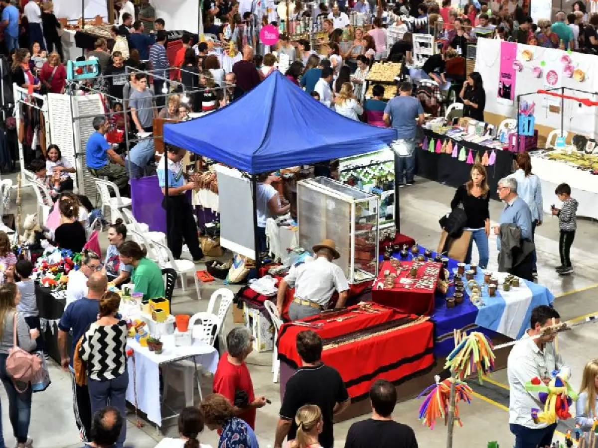 Arranca la 12ª Feria Nacional de Artesanías y Manualidades