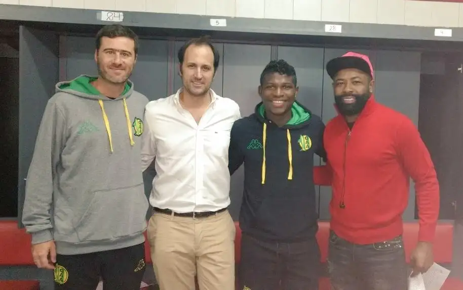 William Palacios firmó contrato con Aldosivi