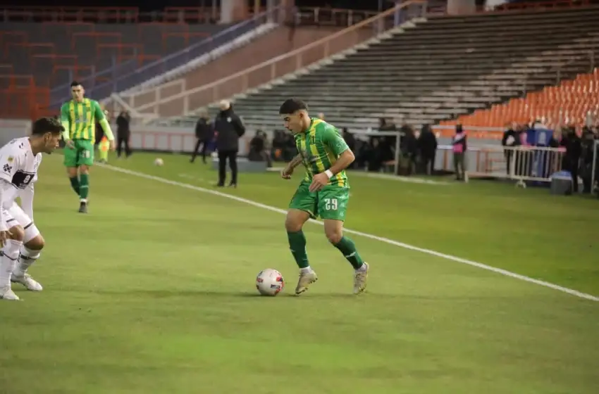 Aldosivi sumó su primer punto en la Superliga
