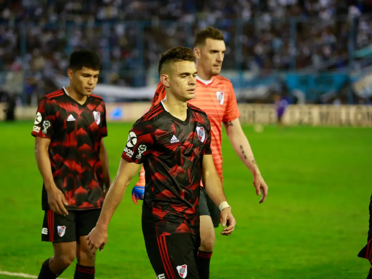 River recibió un duro golpe en Tucumán