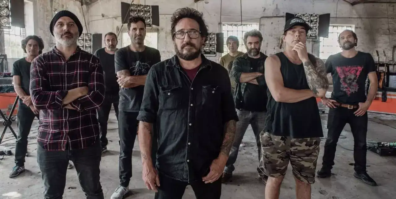 La Vela Puerca: el desafío de brindar “felicidad a los oídos” 