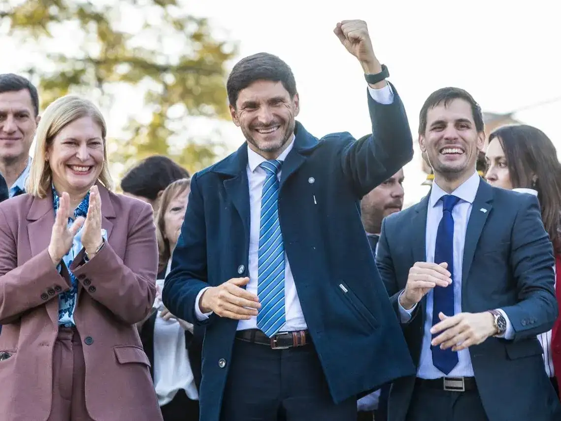 Pullaro encabezó en Rafaela los festejos por el Día de la Independencia. GSF