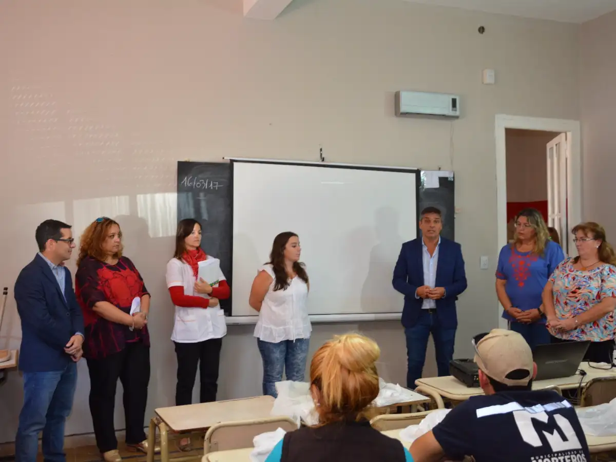 Morteros: empleados municipales culminarán la escuela primaria y secundaria 