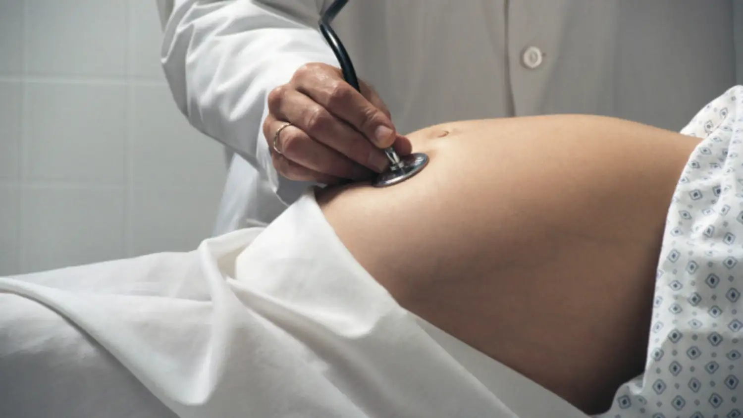 La cuarta parte de las madres adolescentes tendrá otro hijo antes de los 19 años