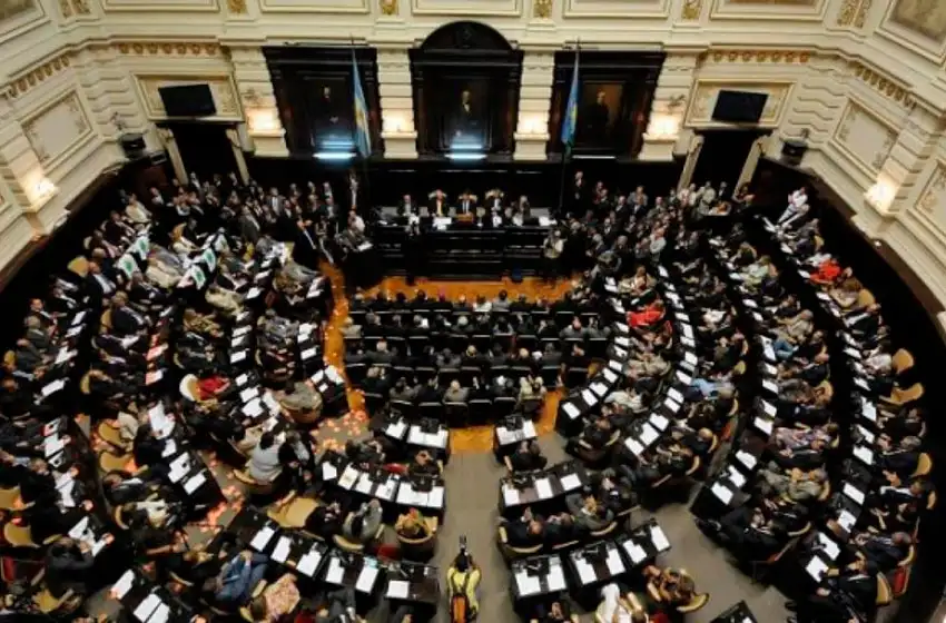 ¿Cuáles son los intendentes que irán por bancas en la Legislatura provincial?