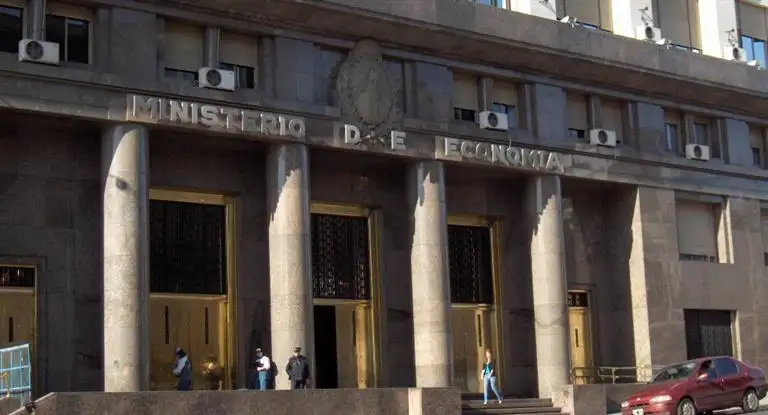 Licitan hoy Letes en dólares que se podrán canjear con Lebac